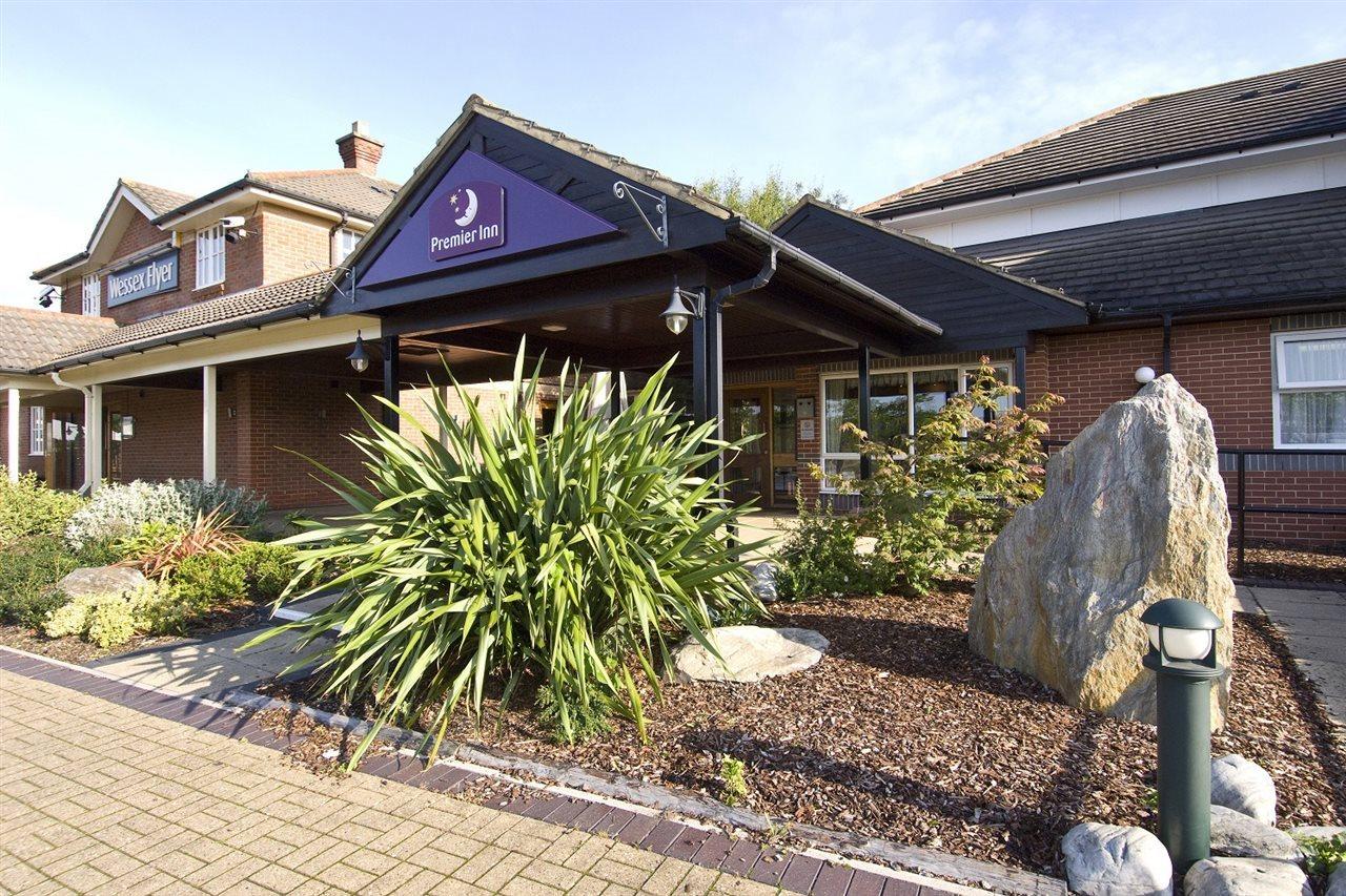 Premier Inn Bristol South Zewnętrze zdjęcie